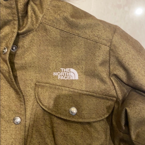 The North Face women’s brown winter jacket size L - Picture 2 of 9